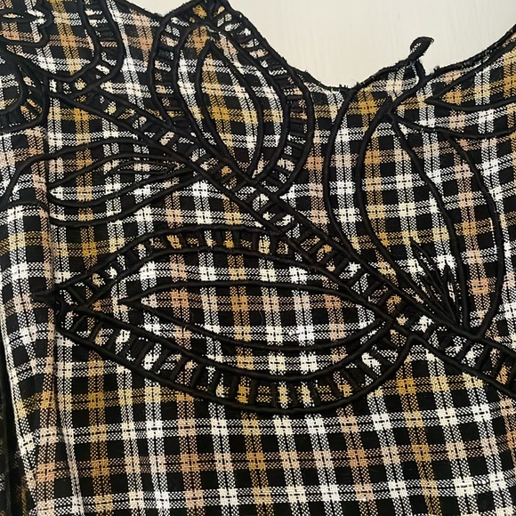 Embroidered Jumpsuit - Picture 3 of 8